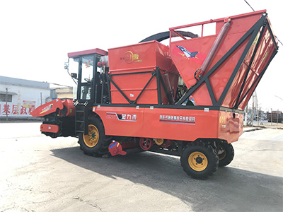 多功能秸稈收割機(jī)